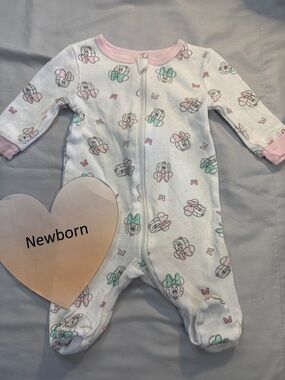 Disney - Minnie Mouse Newborn footed sleeper. Size 0 months